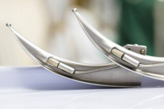 Japan Laryngoscope Blades Market Size & Revenue Analysis 2035