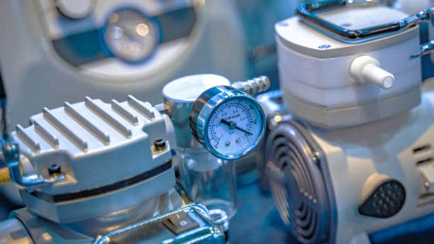 china Lubricated Dental Vacuum Pumps Market Outlook 2025: Forecasting Growth in a Time of Economic and Policy Shifts